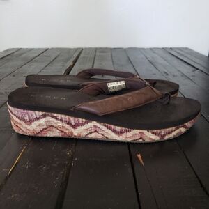 Roper Flip Flops Sandals Brown Western Wedge Burgundy Cream Chevron Women's 10